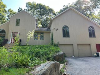 20 Fry Pond Road, West Greenwich, RI 02817