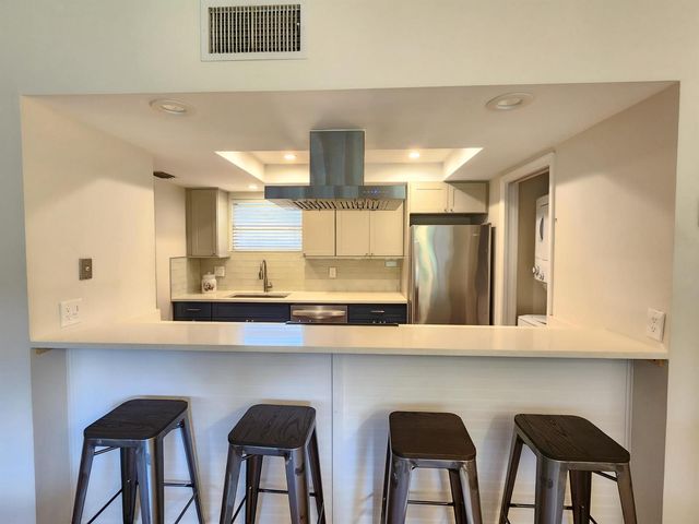 11863 Wimbledon Circle 416, Wellington, FL 33414