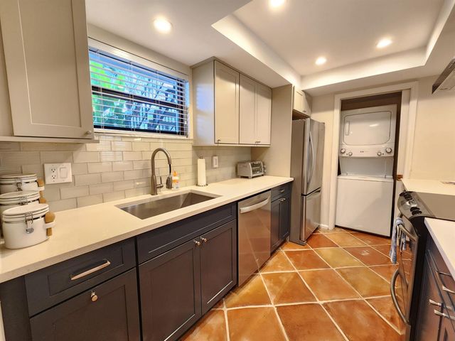 11863 Wimbledon Circle 416, Wellington, FL 33414