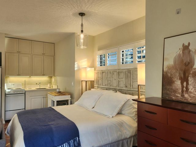 11863 Wimbledon Circle 416, Wellington, FL 33414