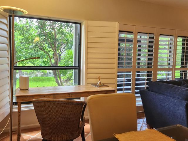 11863 Wimbledon Circle 416, Wellington, FL 33414