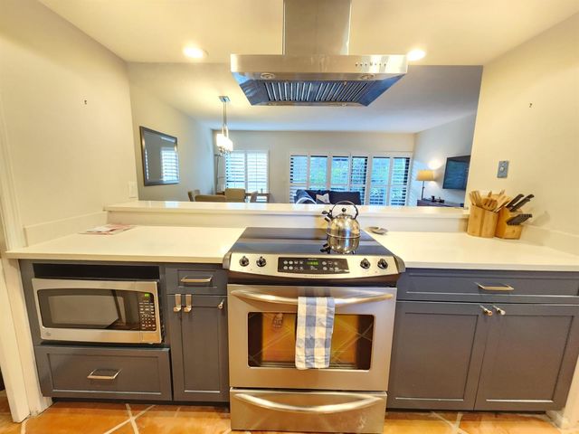 11863 Wimbledon Circle 416, Wellington, FL 33414