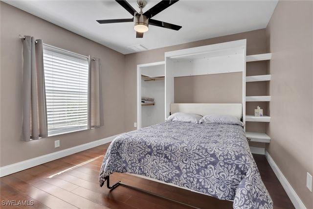 2174 E Crown Pointe BLVD, Naples, FL 34112