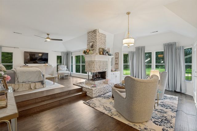 6813 Columbine Way, Plano, TX 75093