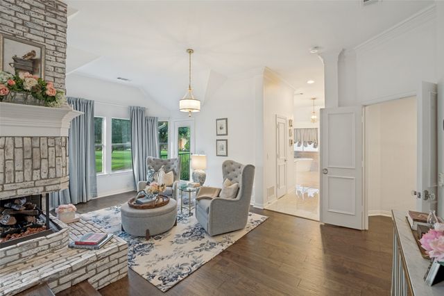 6813 Columbine Way, Plano, TX 75093