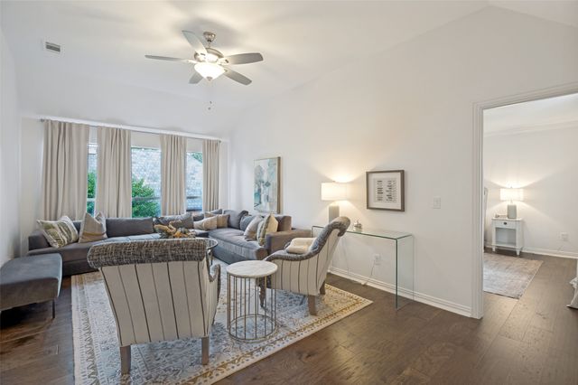 6813 Columbine Way, Plano, TX 75093