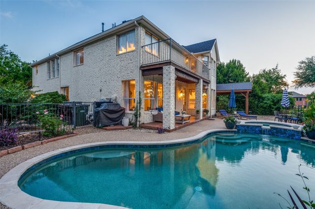 6813 Columbine Way, Plano, TX 75093