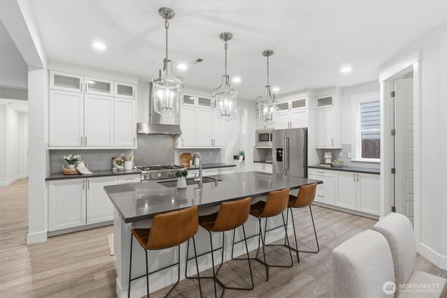 4106 230th Place SE, Bothell, WA 98021
