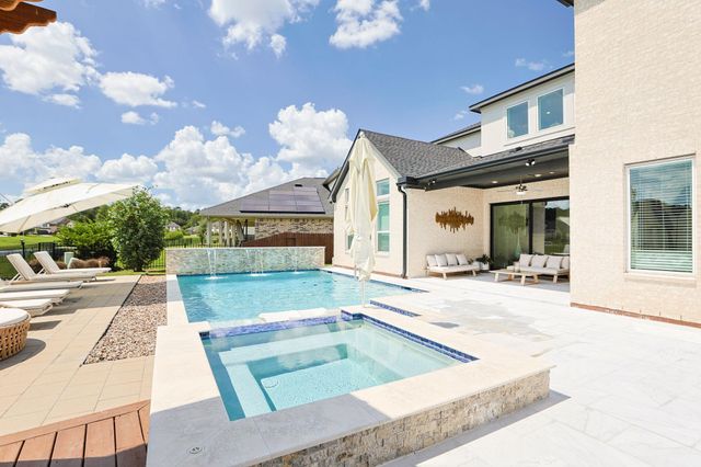 25003 Rainflower Creek Lane, Tomball, TX 77375