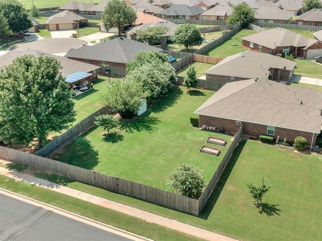 4401 Spotted Owl Circle, Norman, OK 73072