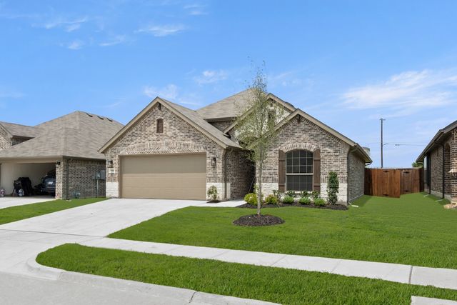 806 Misty Lane, Cleburne, TX 76033