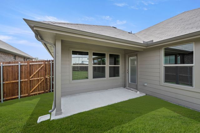 806 Misty Lane, Cleburne, TX 76033