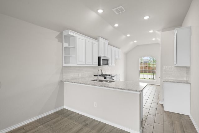 806 Misty Lane, Cleburne, TX 76033