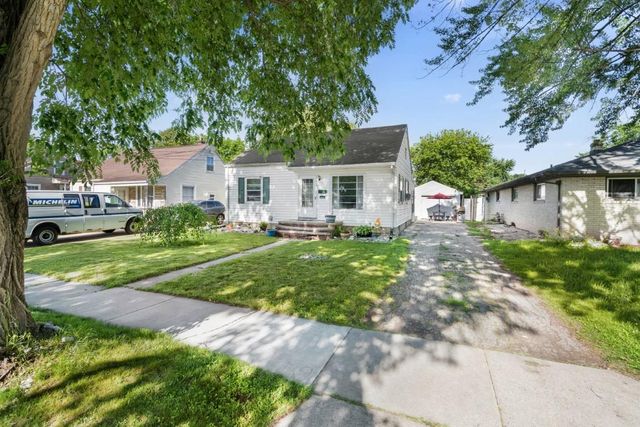 641 STATE STREET, Menasha, WI 54952