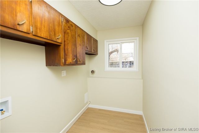 1116 Birchwood Drive, Jeffersonville, IN 47130