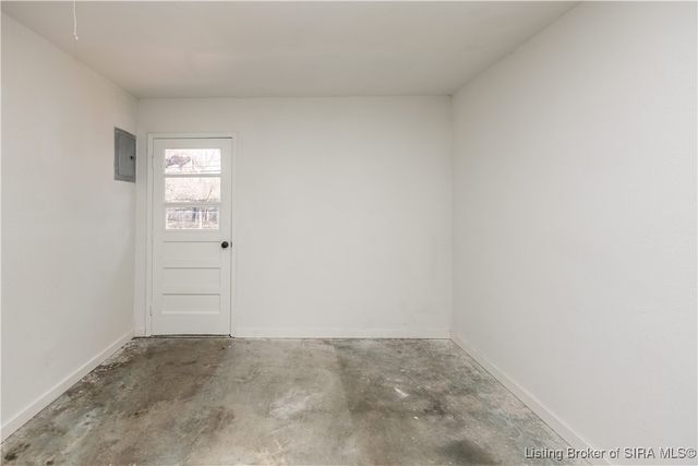 1116 Birchwood Drive, Jeffersonville, IN 47130