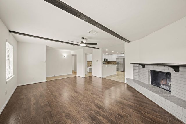 6711 Pickett Drive, Richmond, TX 77469