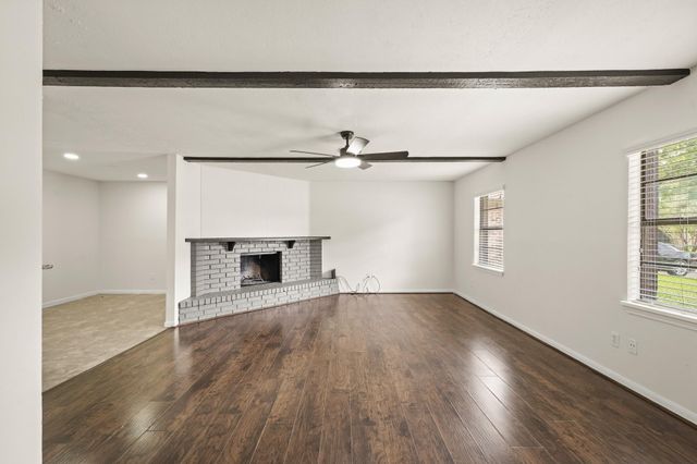 6711 Pickett Drive, Richmond, TX 77469