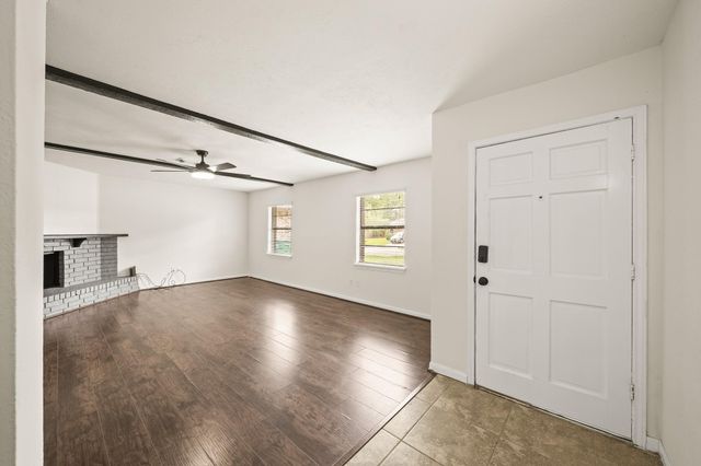 6711 Pickett Drive, Richmond, TX 77469