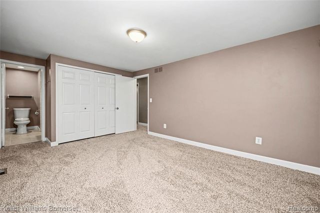 13623 Hillsdale, Sterling Heights, MI 48313