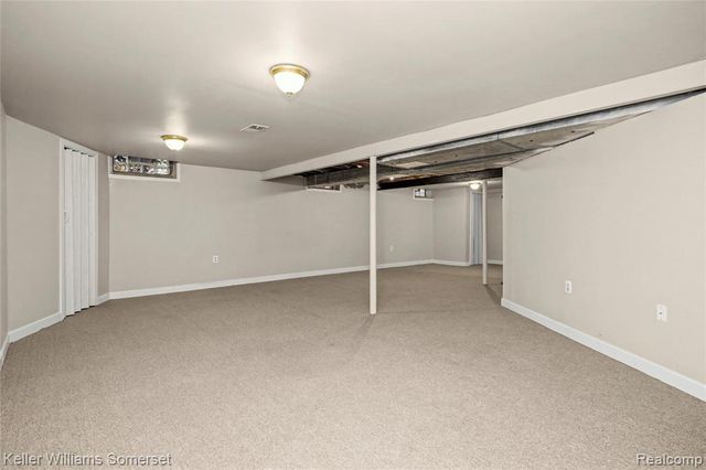 13623 Hillsdale, Sterling Heights, MI 48313