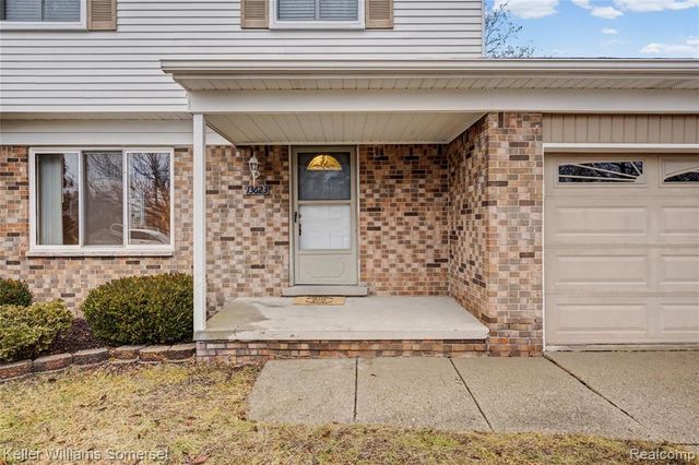 13623 Hillsdale, Sterling Heights, MI 48313