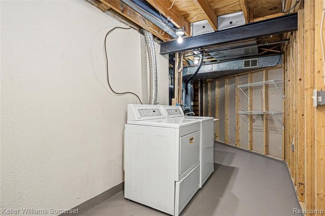 13623 Hillsdale, Sterling Heights, MI 48313