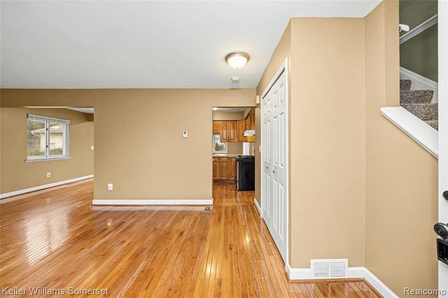 13623 Hillsdale, Sterling Heights, MI 48313