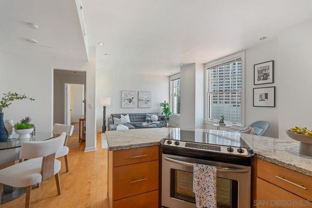 702 Ash 509, San Diego, CA 92101