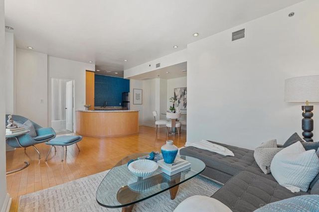 702 Ash 509, San Diego, CA 92101