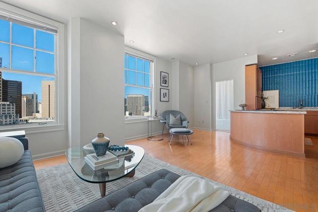 702 Ash 509, San Diego, CA 92101