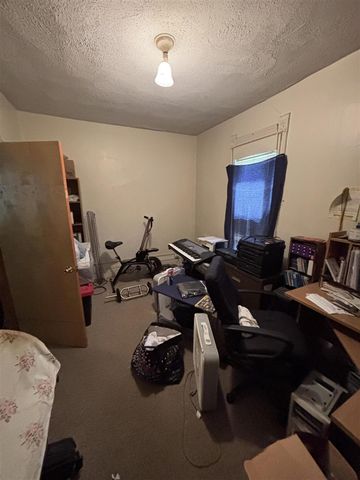 623 Lane Avenue, Grand Rapids, MI 49504