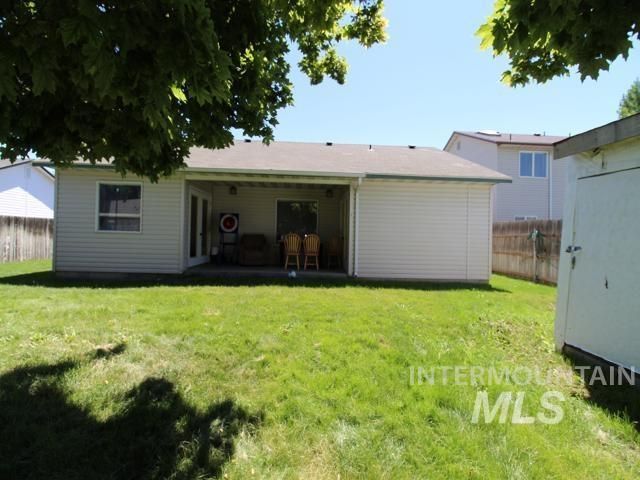 1921 Hasbrook St, Caldwell, ID 83607