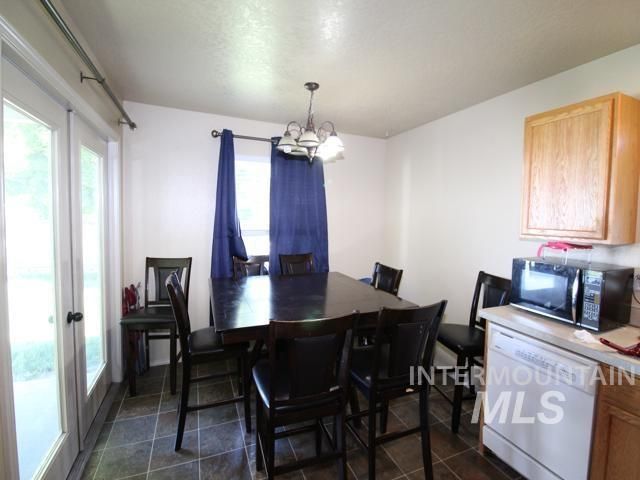 1921 Hasbrook St, Caldwell, ID 83607