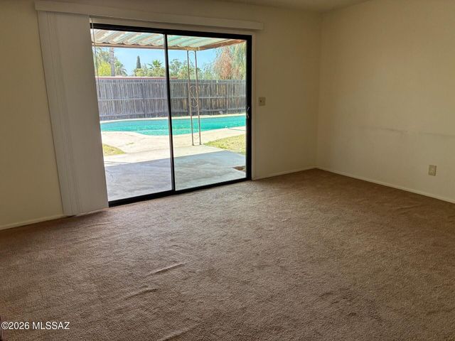 9552 E Irene Street, Tucson, AZ 85730