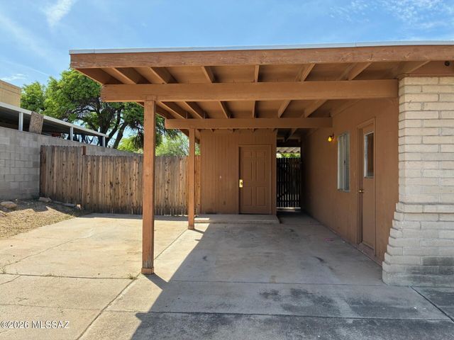 9552 E Irene Street, Tucson, AZ 85730