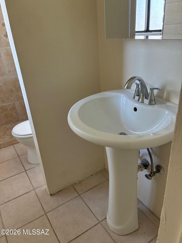 9552 E Irene Street, Tucson, AZ 85730