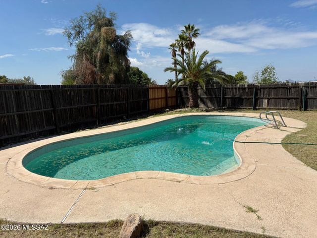 9552 E Irene Street, Tucson, AZ 85730