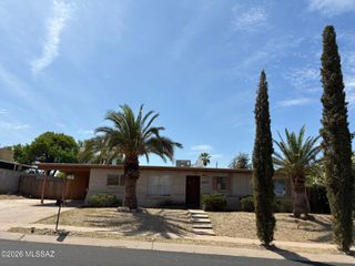 9552 E Irene Street, Tucson, AZ 85730