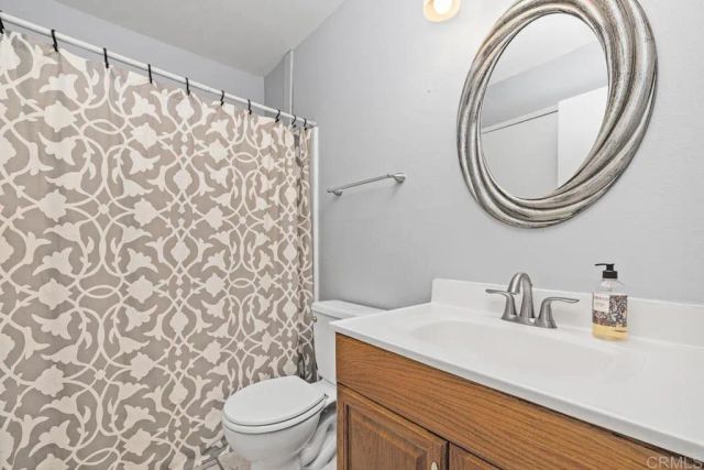 10627 Aristocrat Ct., Santee, CA 92071