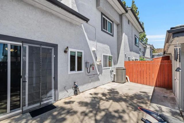 10627 Aristocrat Ct., Santee, CA 92071