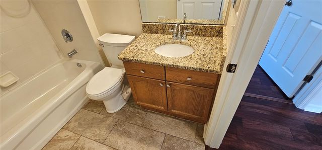 1068 VANDERBILT DRIVE, Eustis, FL 32726