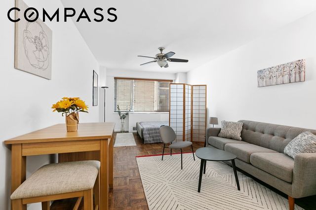 301 E 22nd St Apt 10B, New York City, NY 10010