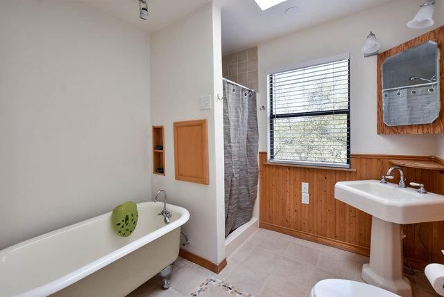 1610 County Road 262, Georgetown, TX 78633