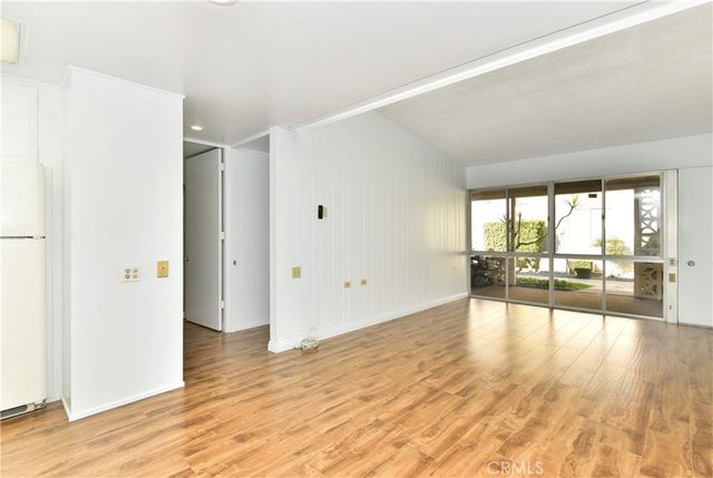 13741 Annandale Drive 18J, Seal Beach, CA 90740