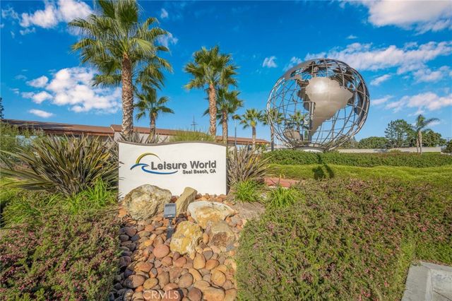 13741 Annandale Drive 18J, Seal Beach, CA 90740