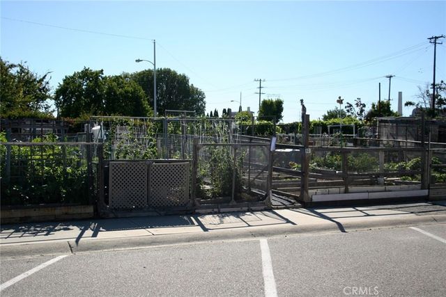13741 Annandale Drive 18J, Seal Beach, CA 90740