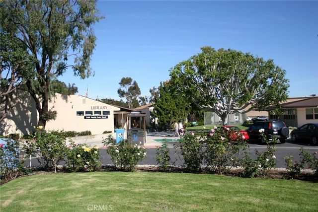 13741 Annandale Drive 18J, Seal Beach, CA 90740