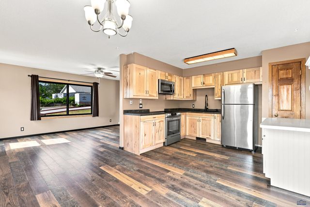 7810 WILDROSE, Black Hawk, SD 57718