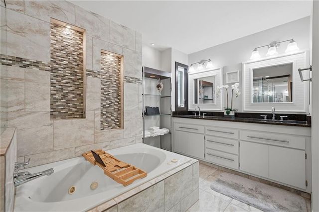 3985 Loch Highland Pass NE, Roswell, GA 30075